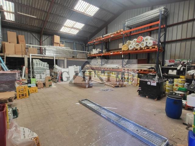 Local Commercial vente à Coubron, Seine-Saint-Denis