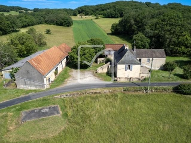 Ferme vente à Gourdon, Concorès