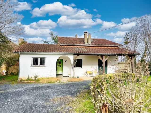 Maison vente à Aignan, Au Foirail