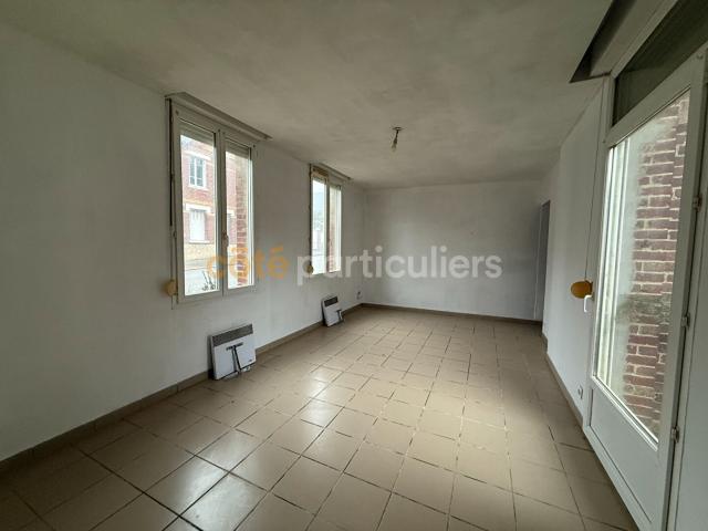 Local Commercial vente à Compiègne, Guiscard