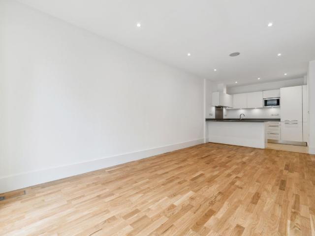House for rent in Battersea Reach, Greater London