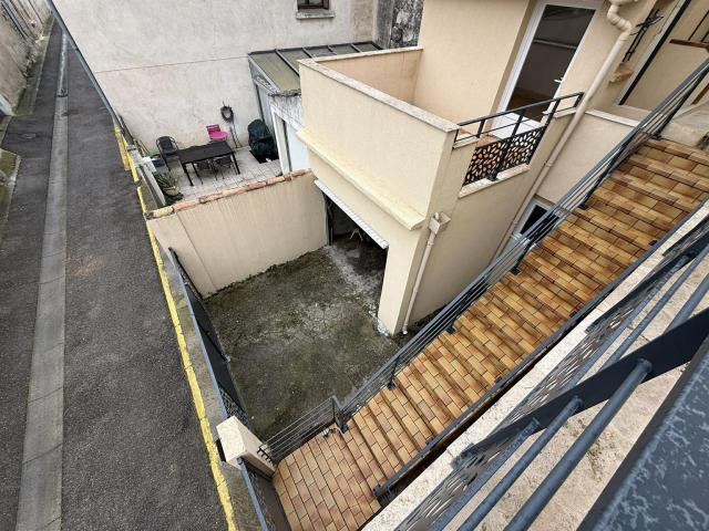 Maison vente à Nîmes, Redessan