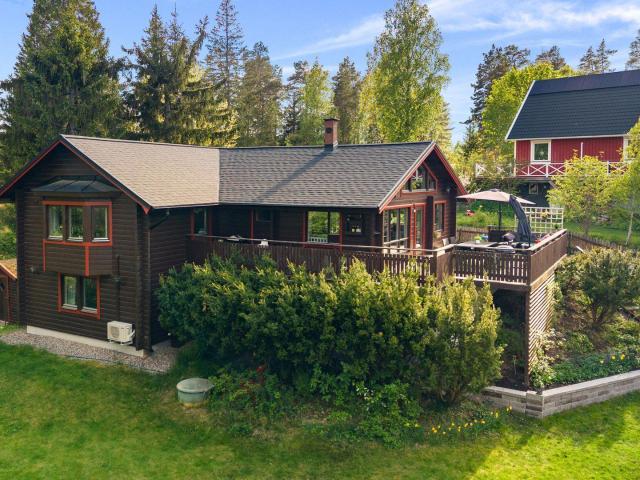 Villa till salu i Tumba, Stockholm