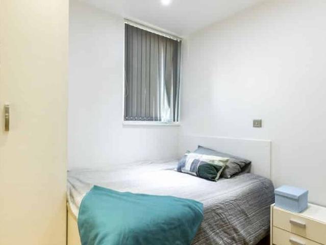 Room for rent in Highfields, Old Wharf