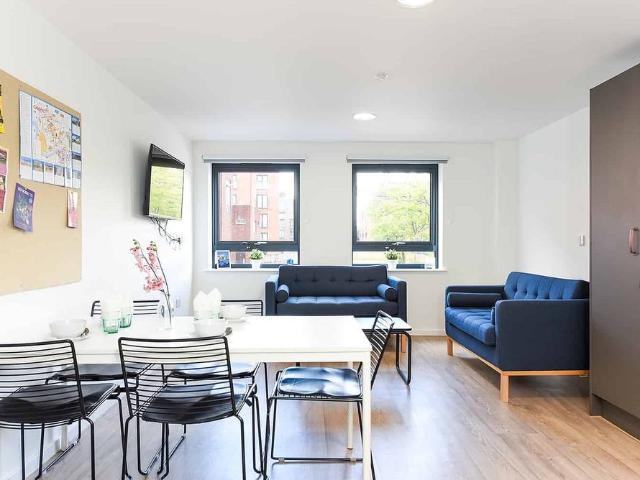Room for rent in Northgate Village, Two Mills