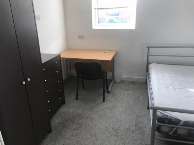 Room for rent in Bournbrook, West Midlands