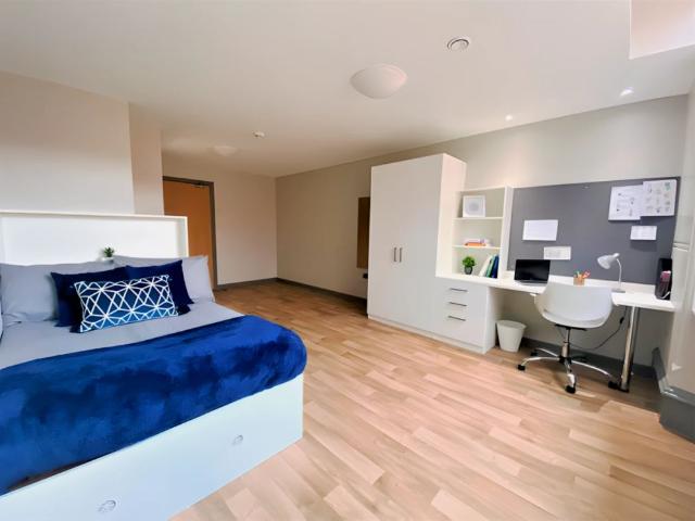 Room for rent in Sandy Row, Northern Ireland