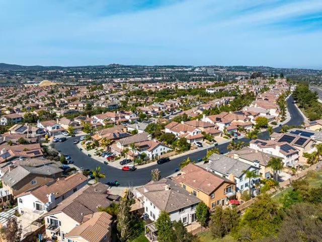 Room for rent in Laguna Niguel, California