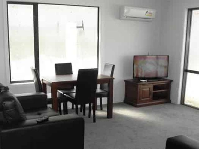 House for rent in Otakou