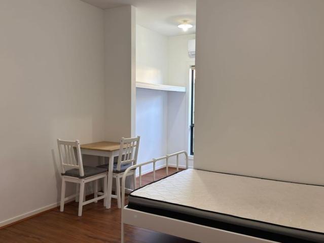 Room for rent in Camerons Creek, Victoria