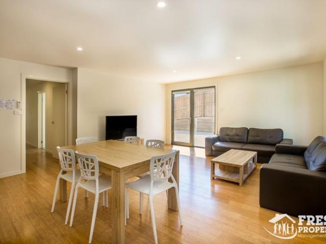 Room for rent in Geelong, Victoria