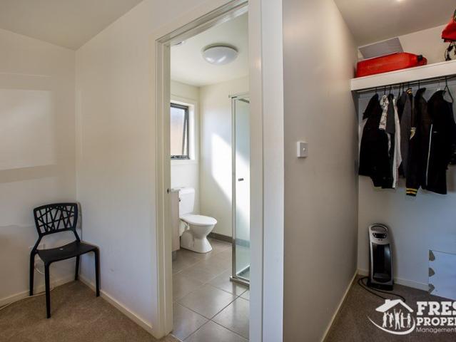 Granny Flat for rent in Geelong, Victoria