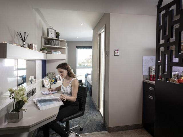 Room for rent in Watergate, Devon