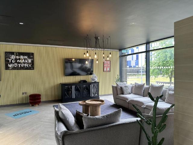 Room for rent in Haddon, East Midlands
