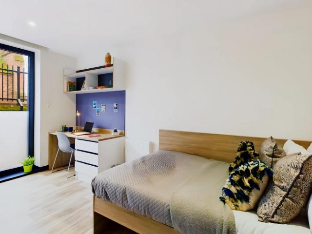 Room for rent in Hillfields, West Midlands
