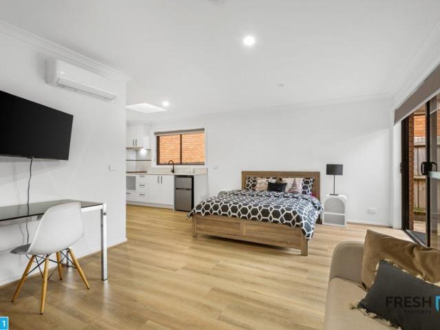 Granny Flat for rent in Geelong, Victoria