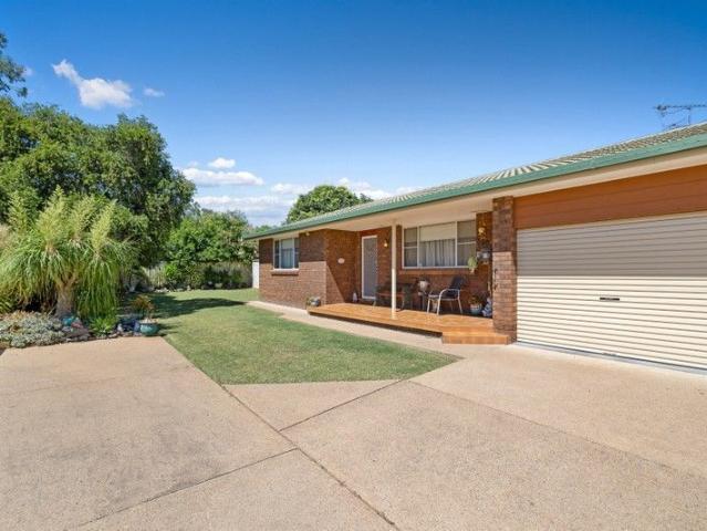 Apartment for sale in Piallamore, New South Wales