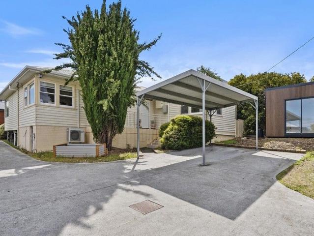 Villa for sale in Bellerive, Tasmania