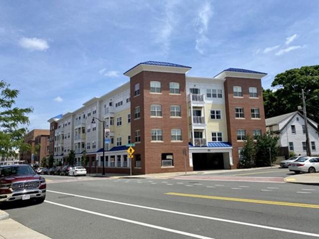 Apartment for rent in Beverly