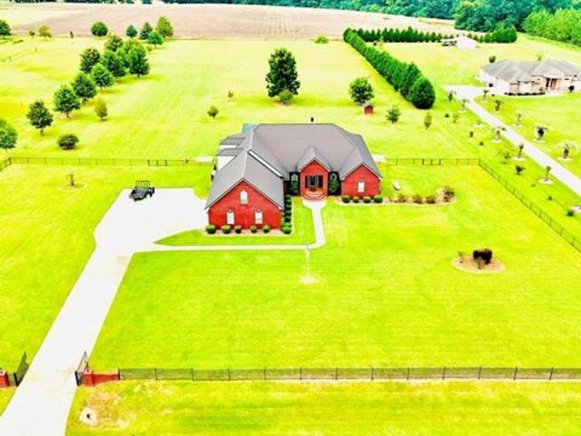 House for sale in Ashford, Alabama