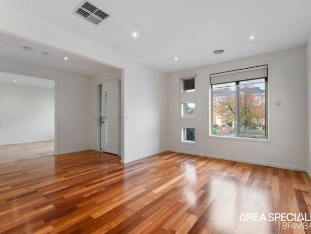 House for rent in Cairnlea, Melbourne