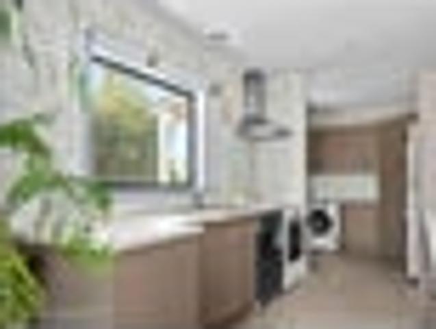 House for sale in Otakou