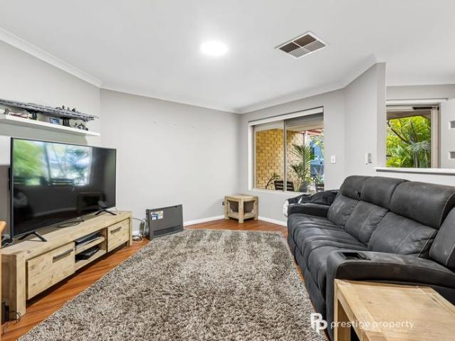 House for rent in Carramar, Western Australia