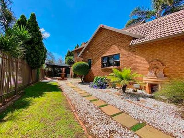 House for sale in Nooitgedacht, Gauteng