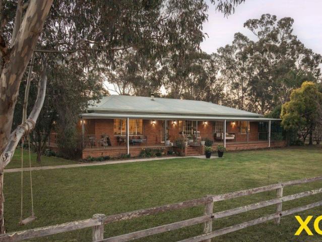 Cottage for sale in Broke, New South Wales