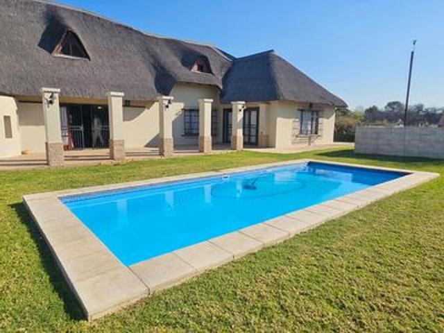 Commercial for sale in Waterkloof, Gauteng