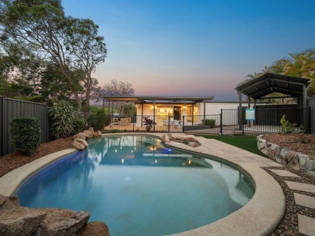 House for sale in Fig Tree Pocket, Greater Brisbane