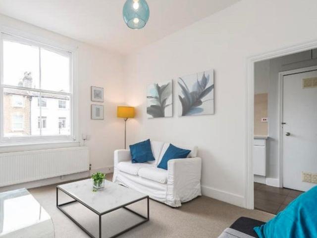 Apartment for rent in Shepherd's Bush, Greater London