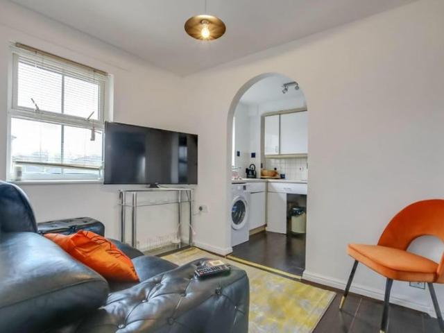 Apartment for rent in London Borough of Southwark, Greater London