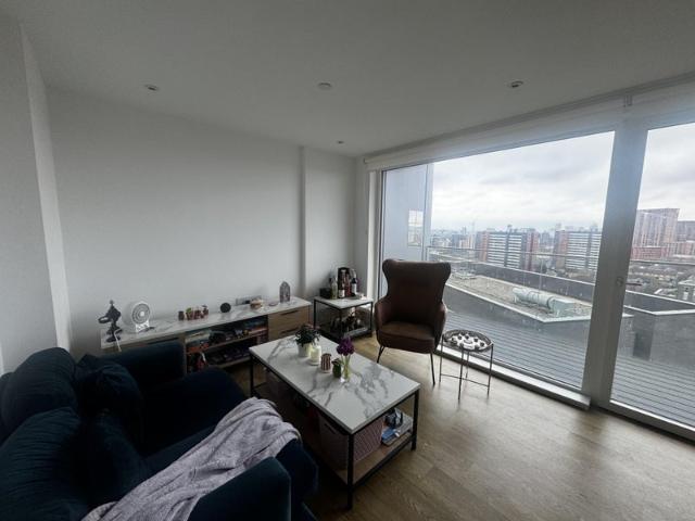 Apartment for rent in City Centre, Salford