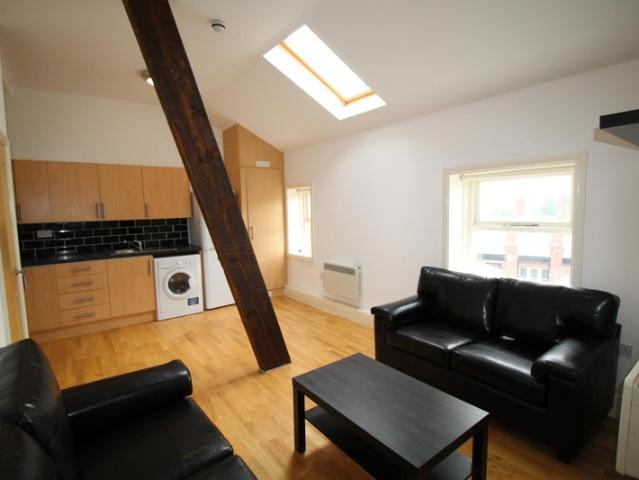 Apartment for rent in Woodhouse, West Yorkshire