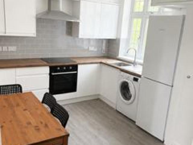 Apartment for rent in Well Hall, Greater London