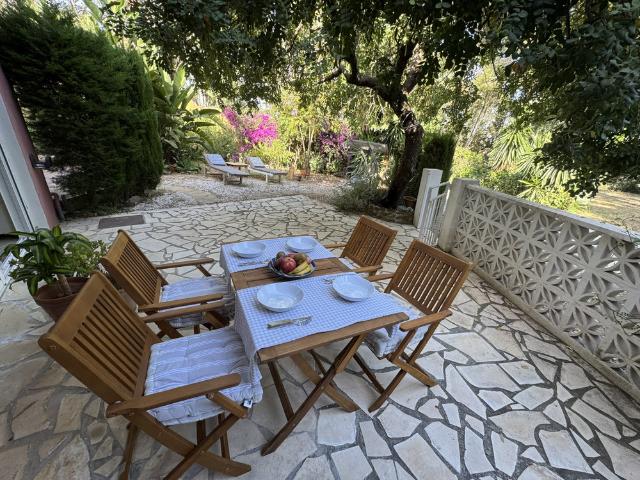 Apartamento en alquiler en La Perla-Torremuelle, Costa del Sol Occidental