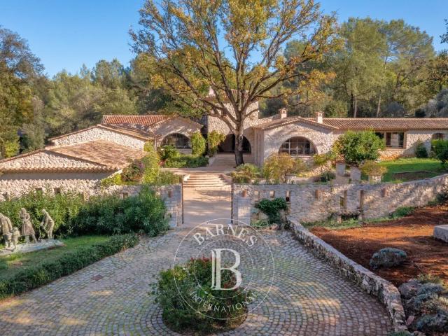 Maison vente à Grasse, Roquefort-les-pins