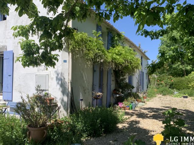 Maison vente à Saintes, Arces
