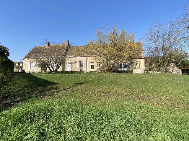 Maison vente à Charolles, Gueugnon