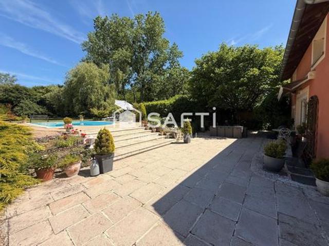 Villa vente à Bourg-en-Bresse, Reyssouze