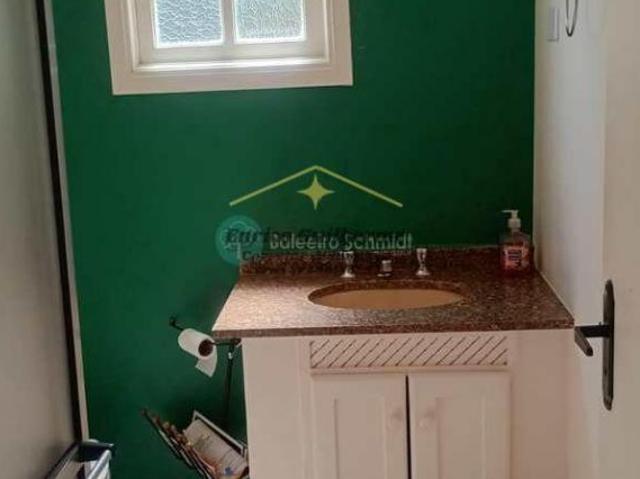 Casa venda em Região Imediata de Taubaté-Pindamonhangaba, Região Metropolitana do Vale do Paraíba e Litoral Norte