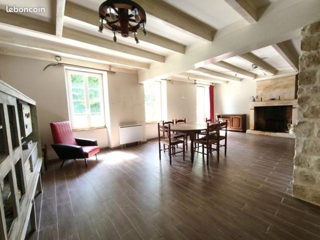 Maison vente à Cognac, Berneuil