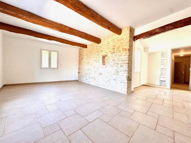 Appartement location à Le Puyberlie, Entrechaux