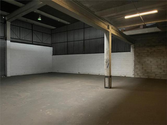 Local Commercial location à Le Raincy, Aulnay-sous-bois