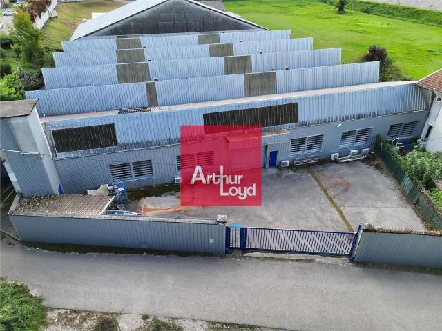 Local Commercial location à Grenoble, Froges