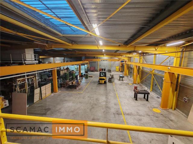 Local Commercial vente à Palaiseau, La Ville-du-bois
