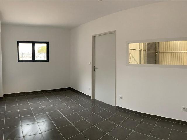 Local Commercial location à Libourne