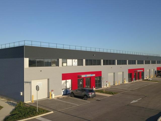 Local Commercial location à Dijon, Longvic
