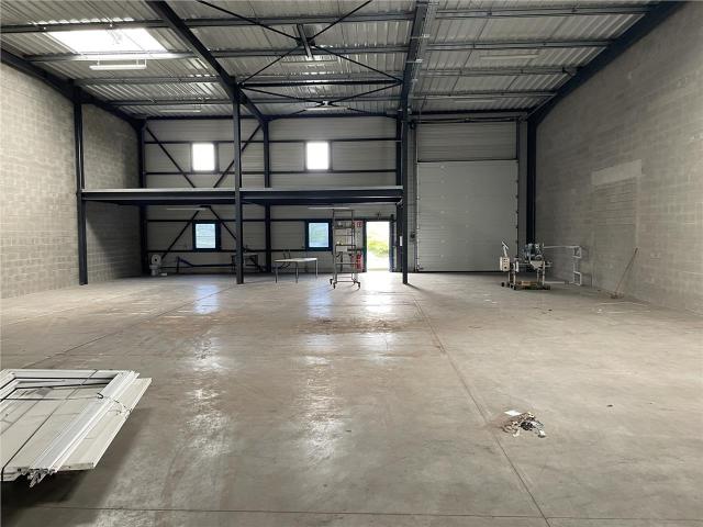 Local Commercial location à Arras, Monchy-le-preux
